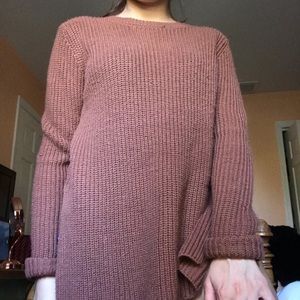 THICK BROWN SWEATER